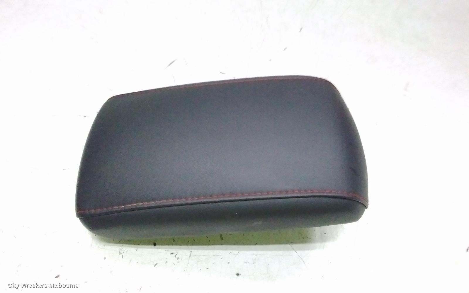 MG ZS CONSOLE, AZS1, W/ LID TYPE, 09/2017 ONWARDS