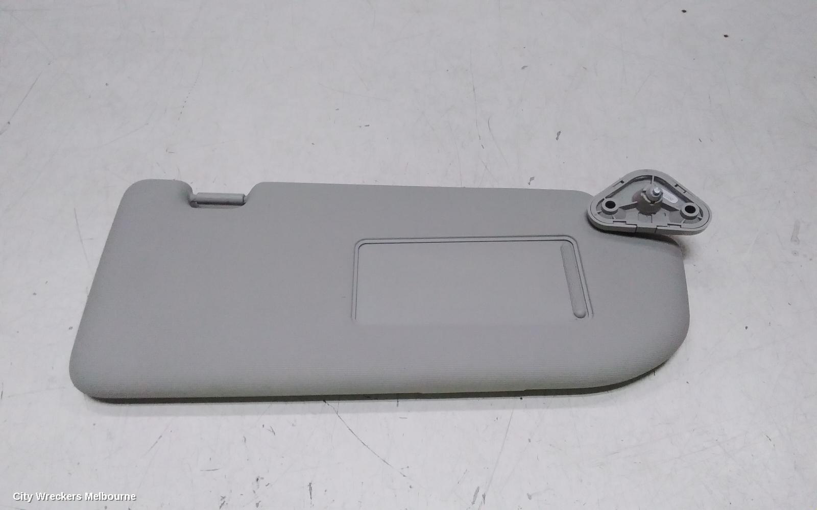 MG ZS SUNVISOR, RH SIDE, AZS1, 09/2017 ONWARDS