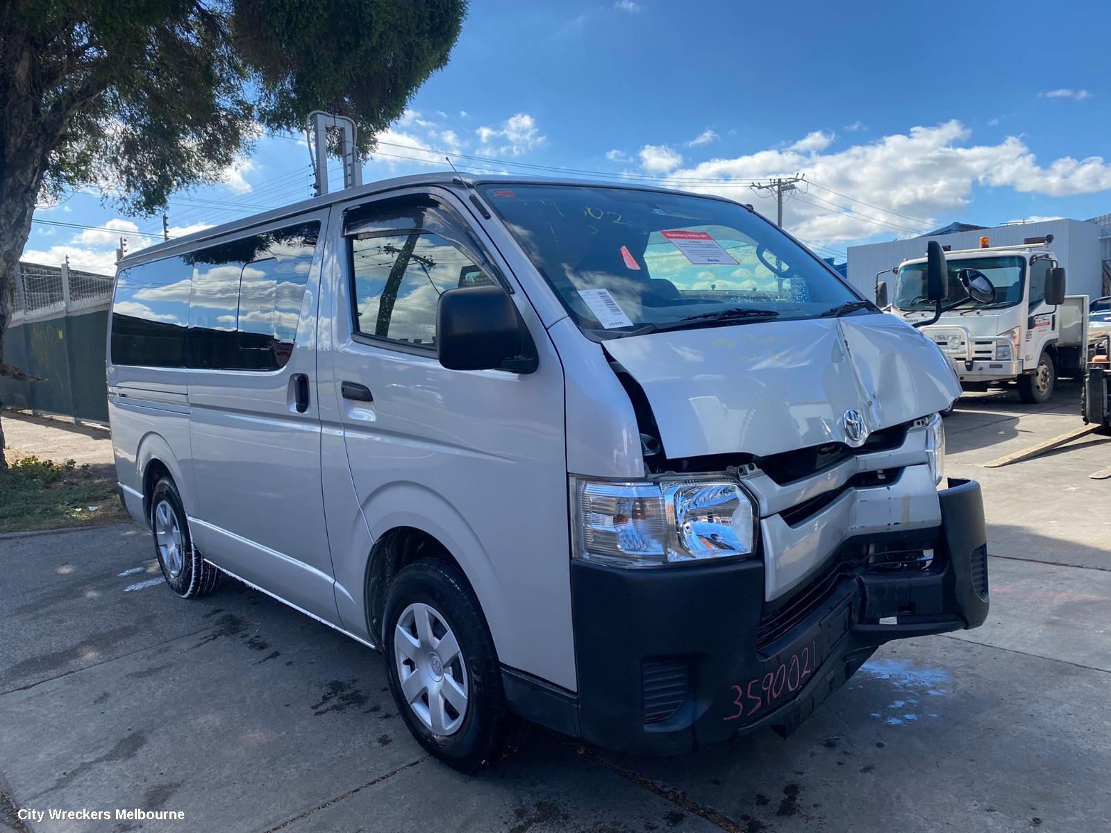 TOYOTA HIACE LEFT GUARD, TRH/KDH, CORNER PANEL, 03/2005 - 04/2019