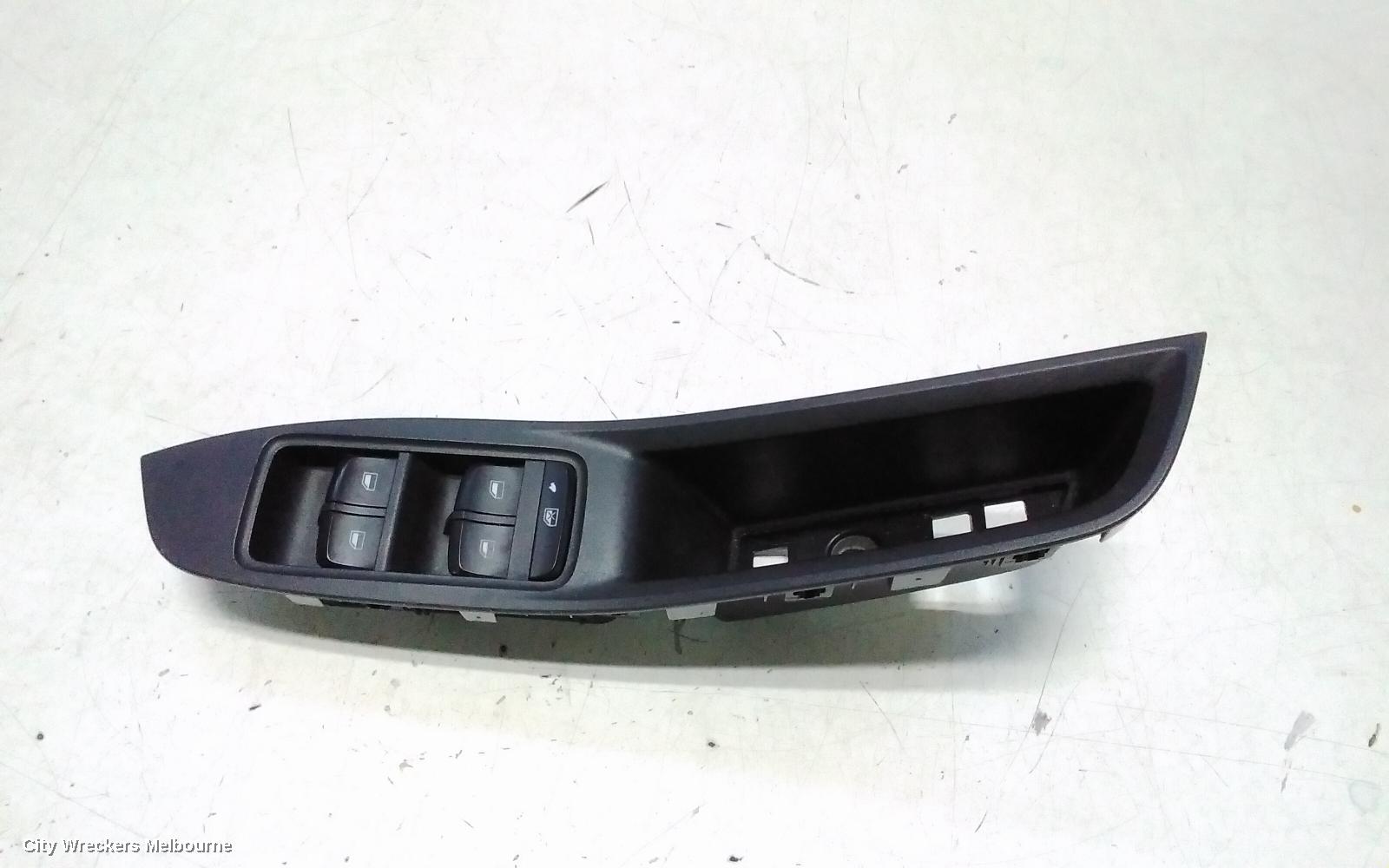 MG ZS PWR DR WIND SWITCH, RH FRONT (MASTER SWITCH), AZS1, 09/2017 ONWARDS
