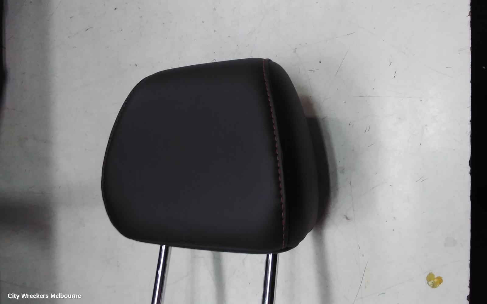 MG HS HEADREST, SAS23, 08/2019 - 12/2024