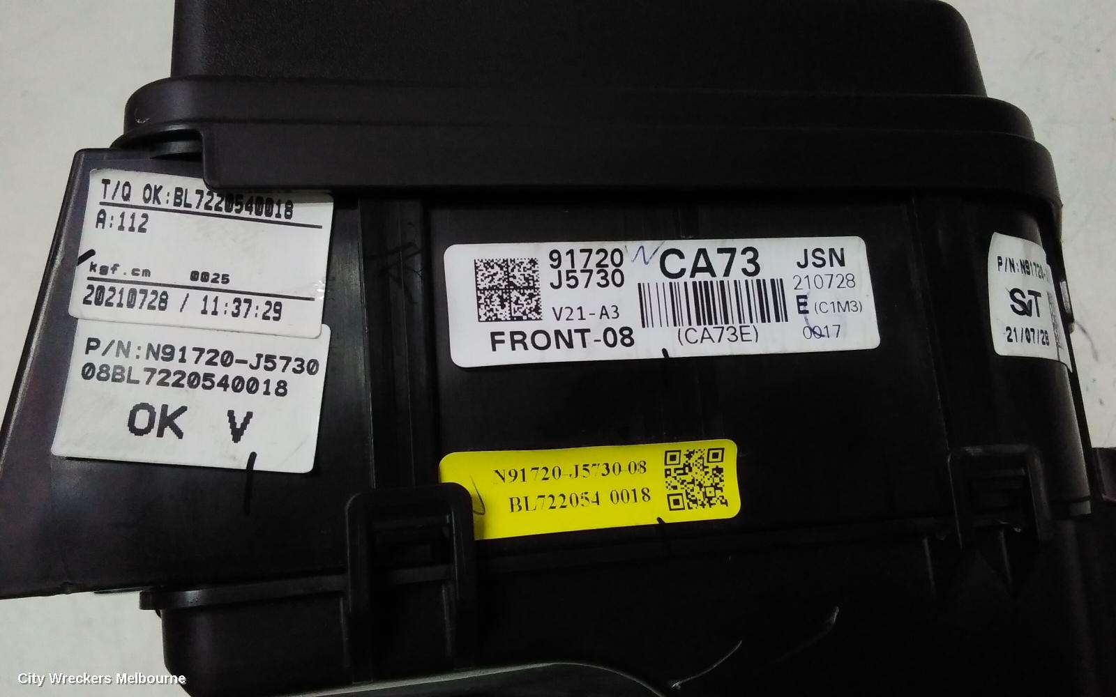 KIA STINGER FUSE BOX, ENGINE BAY, PETROL, 2.0, CK, 06/2017 - 04/2023