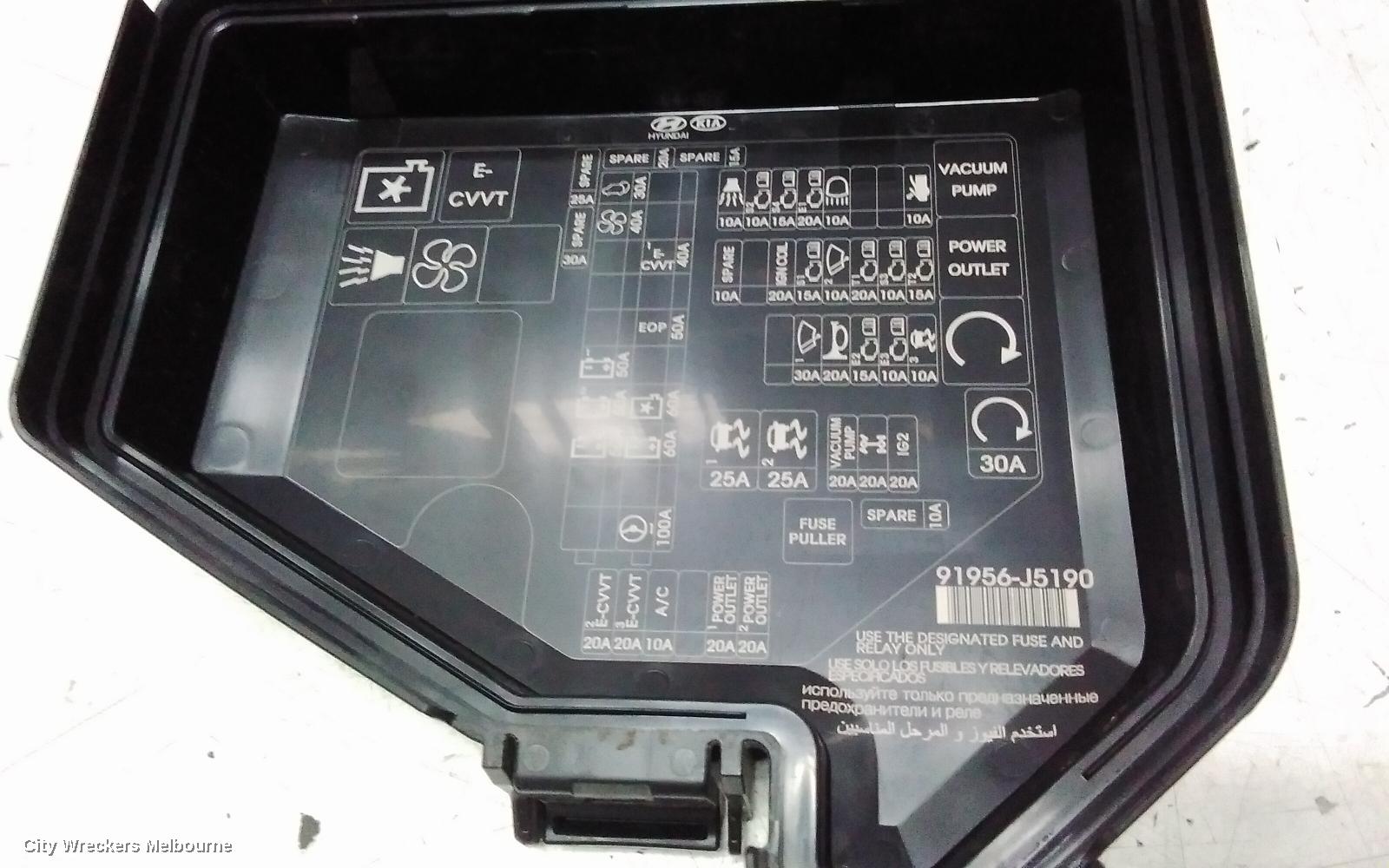 KIA STINGER FUSE BOX, ENGINE BAY, PETROL, 2.0, CK, 06/2017 - 04/2023