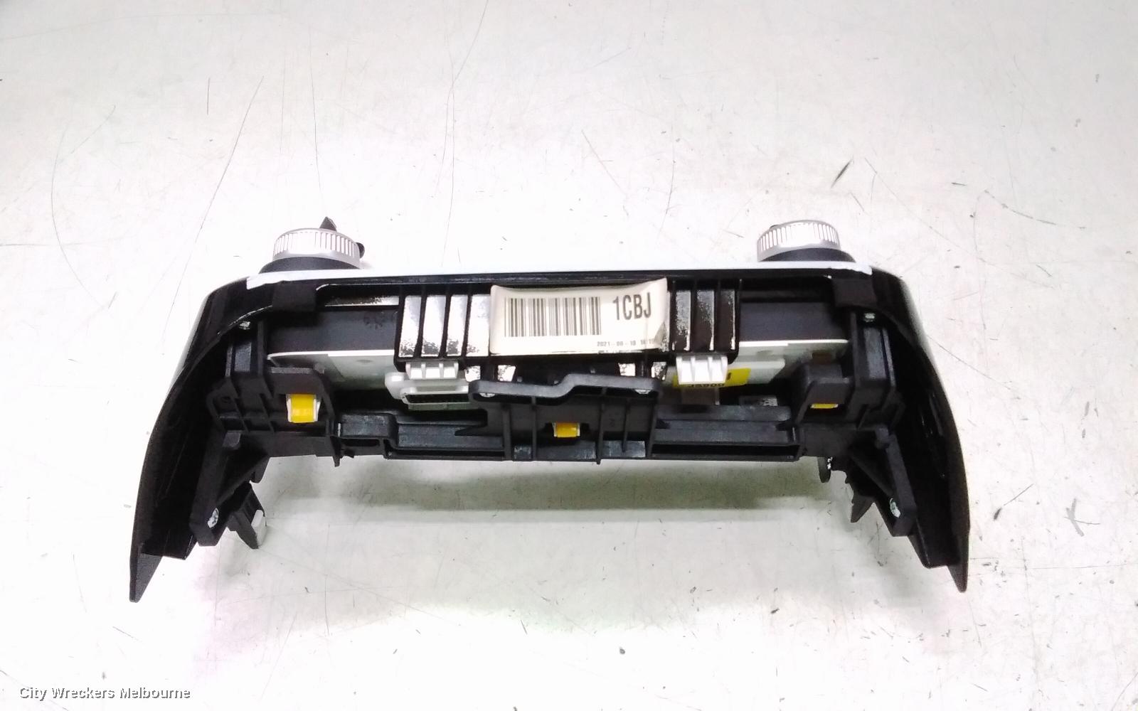 KIA STINGER HEATER/AC CONTROLS, DUAL ZONE CLIMATE CONTROL, W/ SYNC BUTTON, CK, 06/2017 - 04/2023