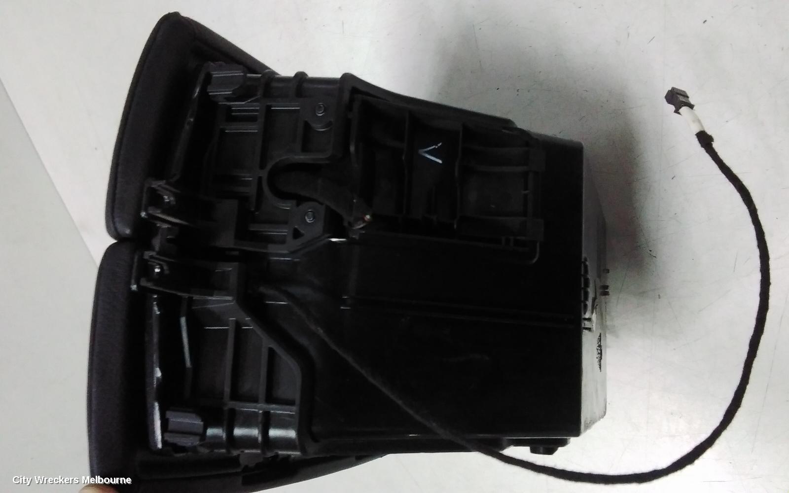BMW X6 CONSOLE, E71, 07/2008 - 04/2012