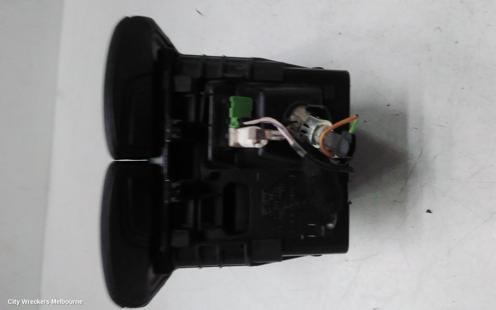 BMW X6 CONSOLE, E71, 07/2008 - 04/2012