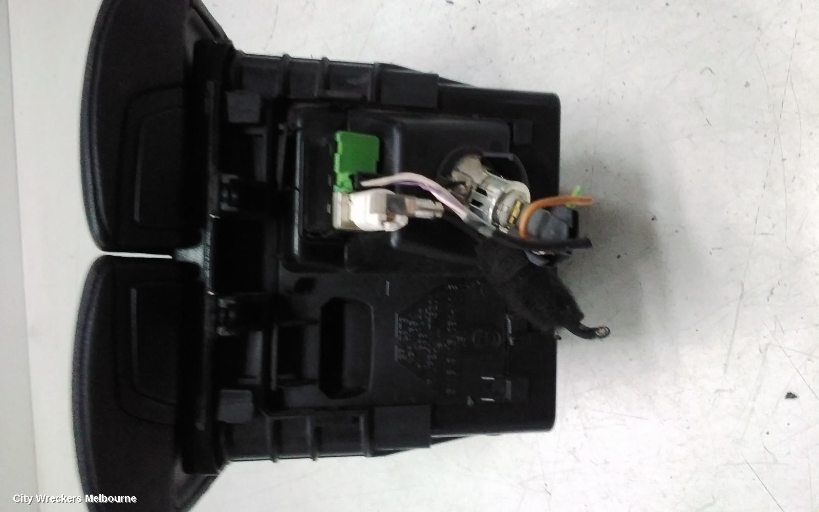 BMW X6 CONSOLE, E71, 07/2008 - 04/2012