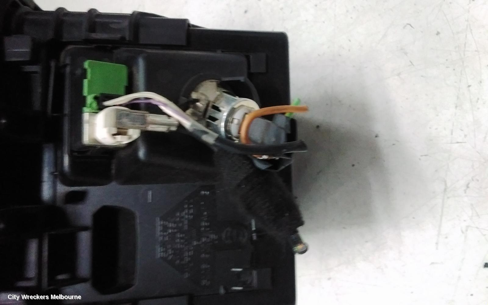 BMW X6 CONSOLE, E71, 07/2008 - 04/2012