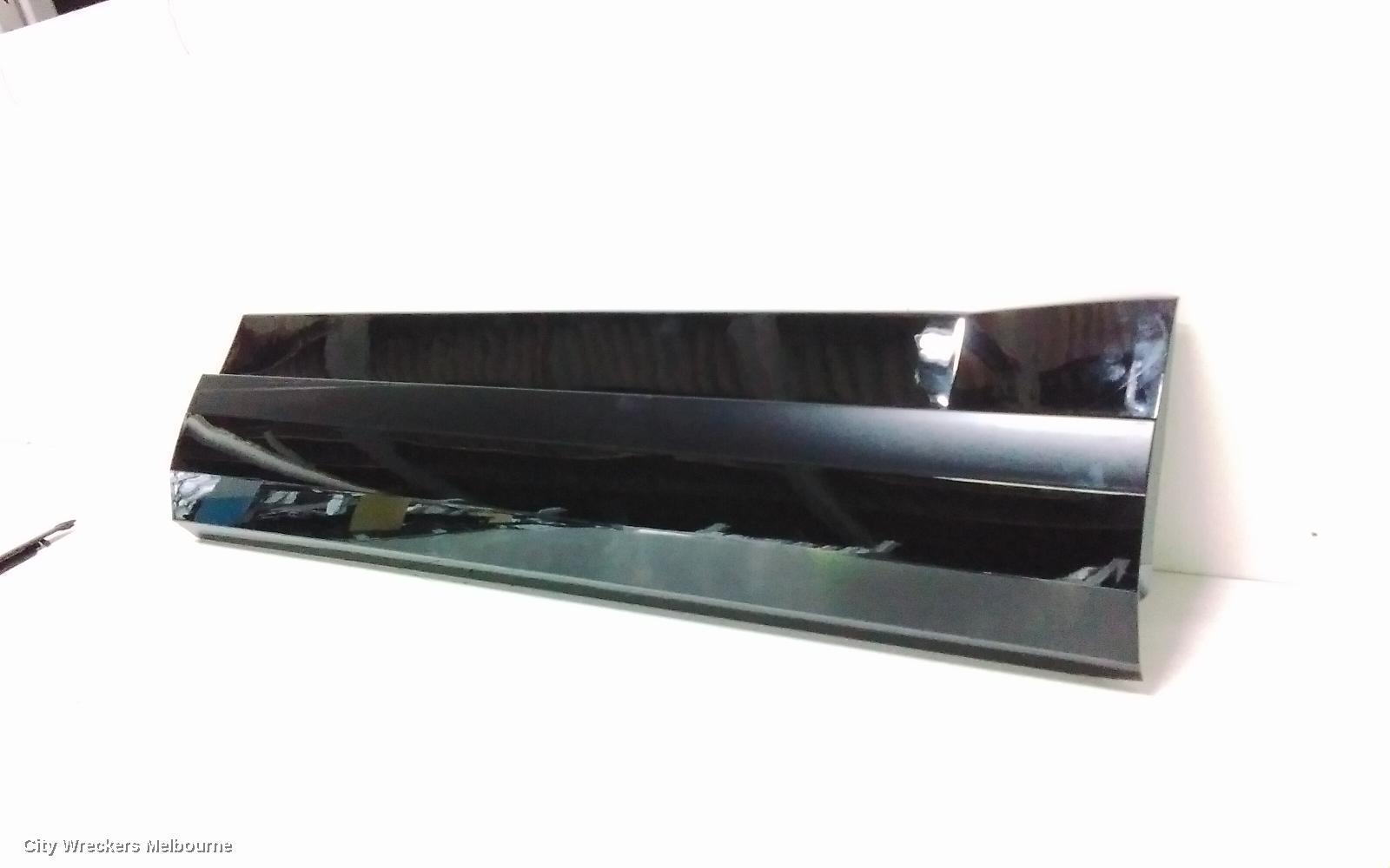 HYUNDAI SANTA FE DOOR MOULD, MX5, RH FRONT, MATTE BLACK, NON GREY INSERT, 11/2023 ONWARDS