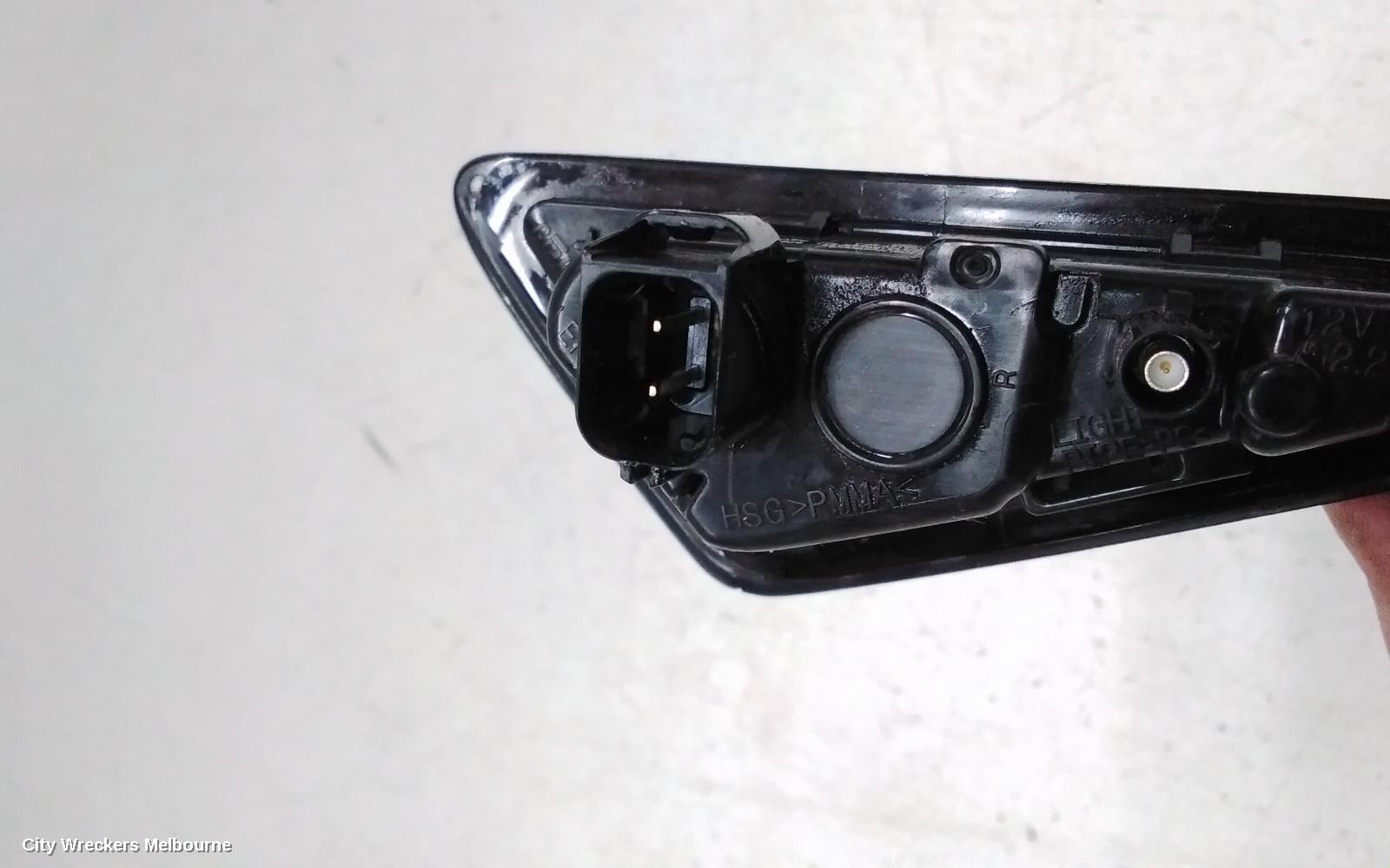 TESLA MODEL Y REVERSE CAMERA, 1ST GEN, SIDE CAMERA (RH GUARD), 03/2022 ONWARDS