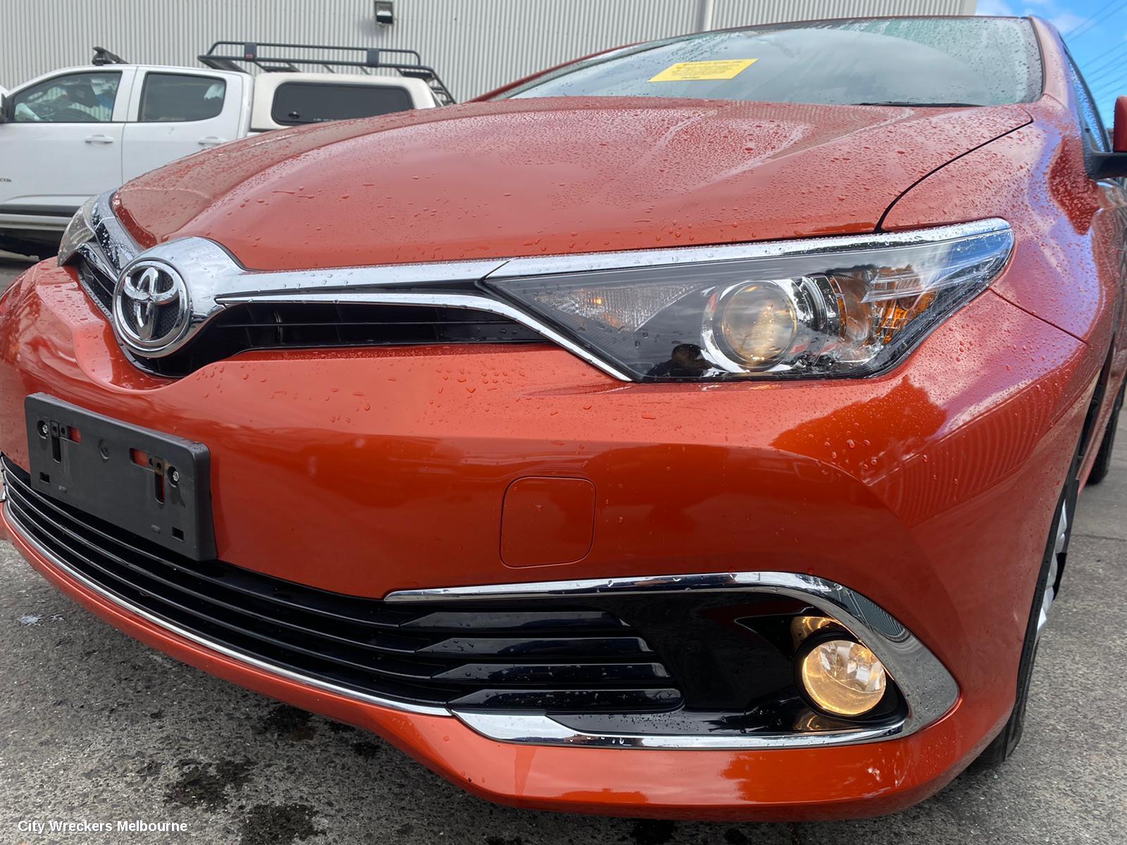 TOYOTA COROLLA RIGHT TAILLIGHT, ZRE182R, HATCH, 03/2015 - 06/2018