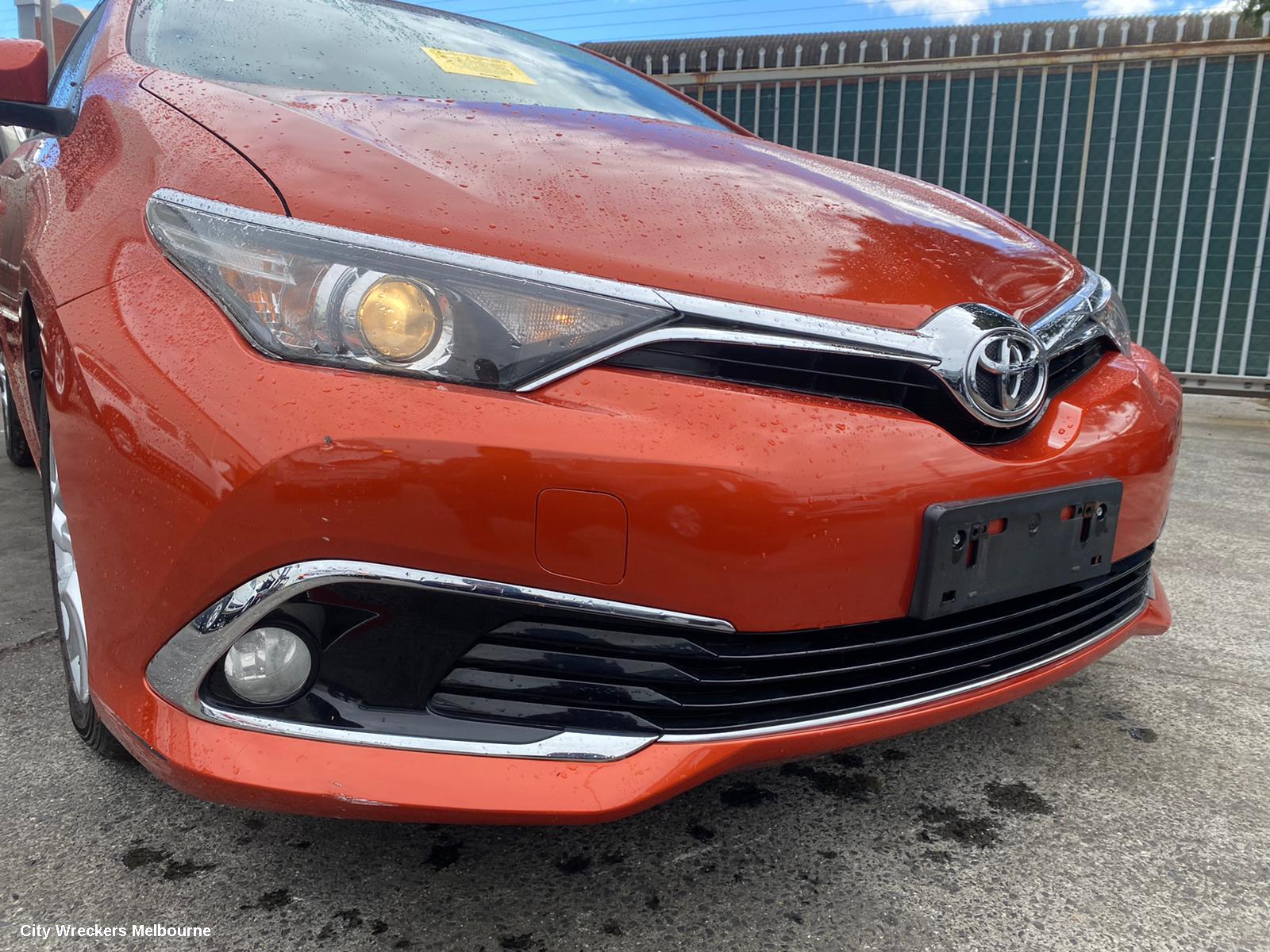 TOYOTA COROLLA RIGHT TAILLIGHT, ZRE182R, HATCH, 03/2015 - 06/2018