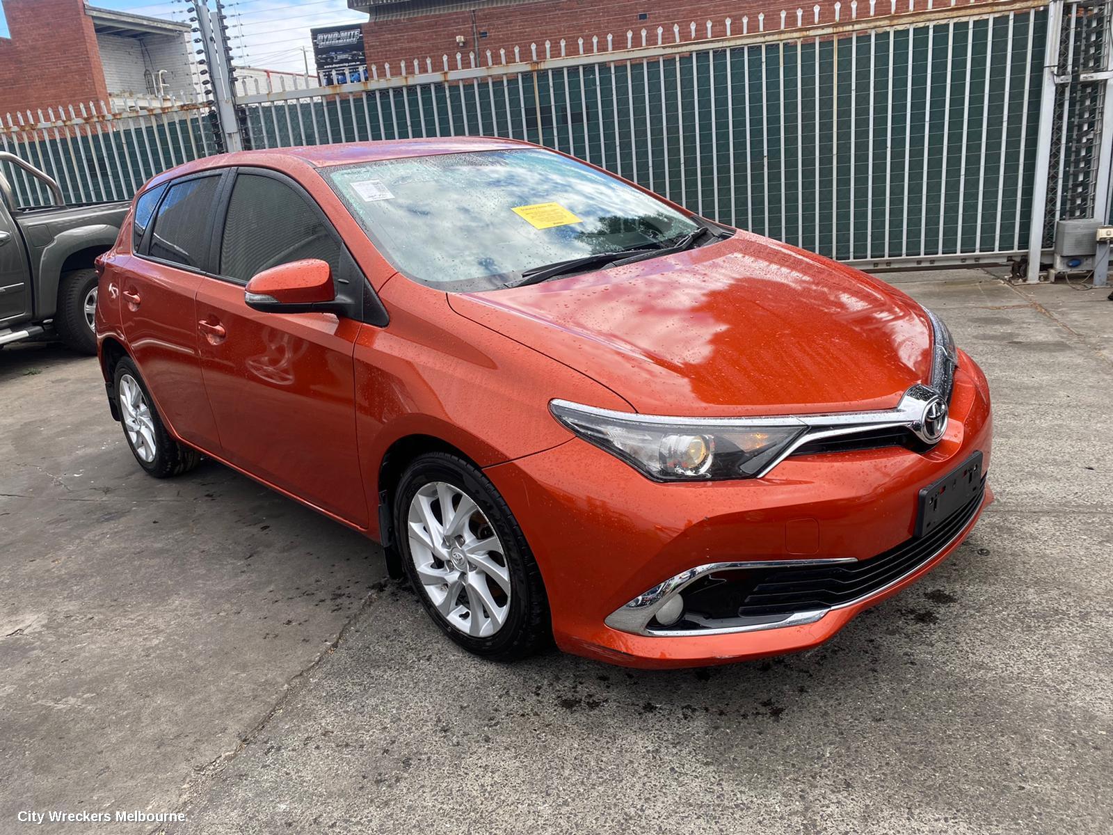 TOYOTA COROLLA RIGHT TAILLIGHT, ZRE182R, HATCH, 03/2015 - 06/2018