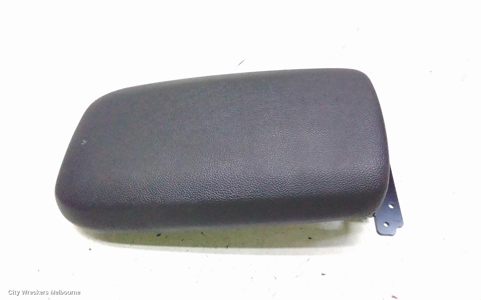 KIA CERATO CONSOLE, CONSOLE LID ONLY, BD, 04/2018 - 09/2024