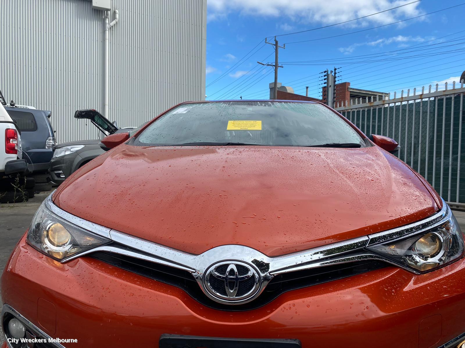 TOYOTA COROLLA RIGHT TAILLIGHT, ZRE182R, HATCH, 03/2015 - 06/2018