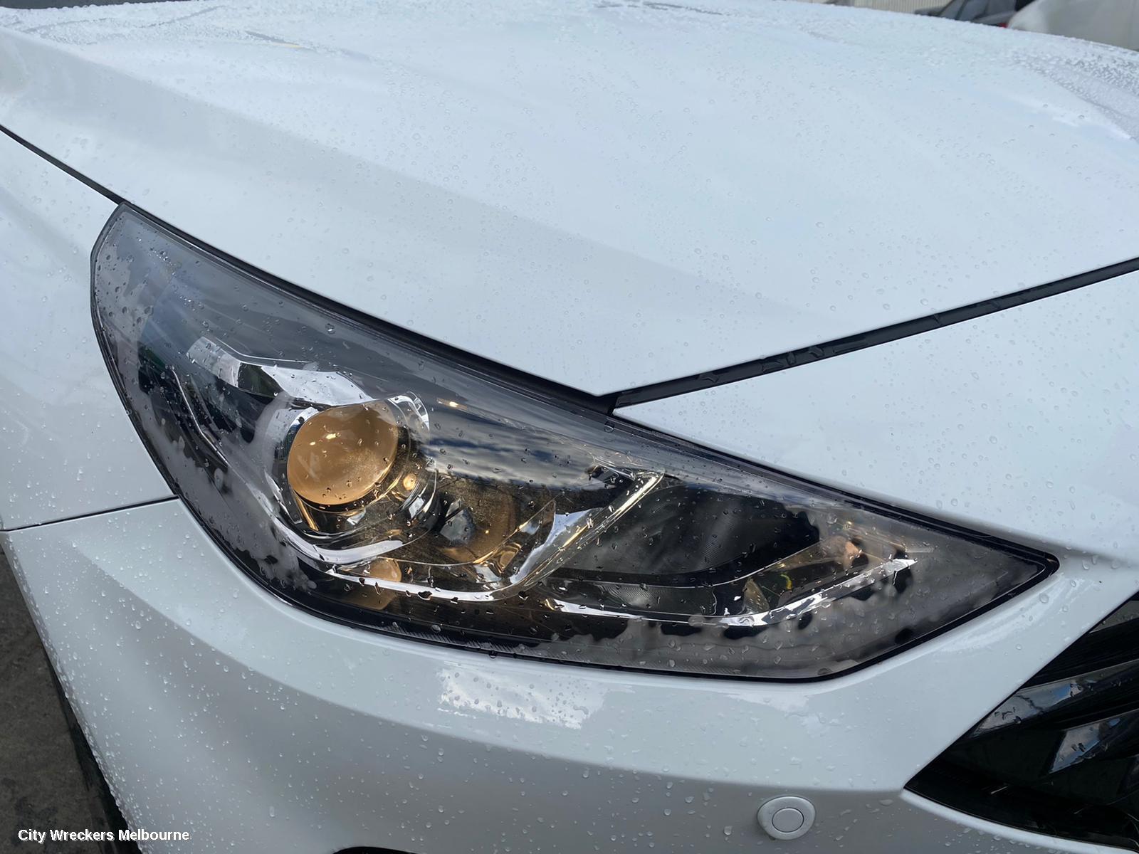 HYUNDAI I30 RIGHT FRONT DOOR WINDOW, PD, HATCH, 03/2017 ONWARDS