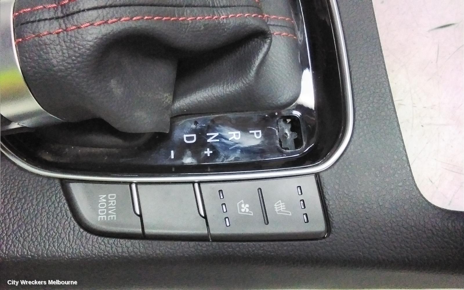 HYUNDAI I30 TRIM PANEL, PD, HATCH, 03/2017 ONWARDS