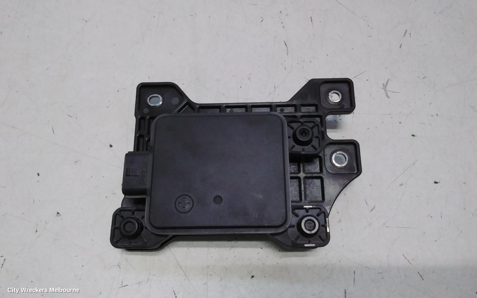 KIA SORENTO REVERSE CAMERA, MQ4, FRONT RADAR SENSOR (REINFORCEMENT MOUNTED), 02/2020 ONWARDS