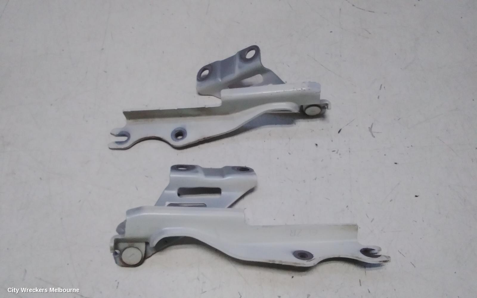 MAZDA 6 BONNET HINGE/STRUT, HINGES (PAIR), GJ-GL, 11/2012 - 02/2018