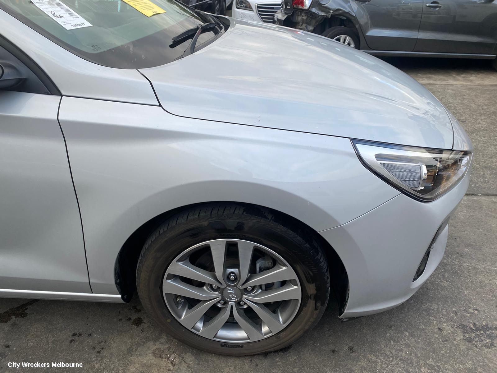 HYUNDAI I30 LEFT FRONT DOOR WINDOW, PD, HATCH, 03/2017 ONWARDS