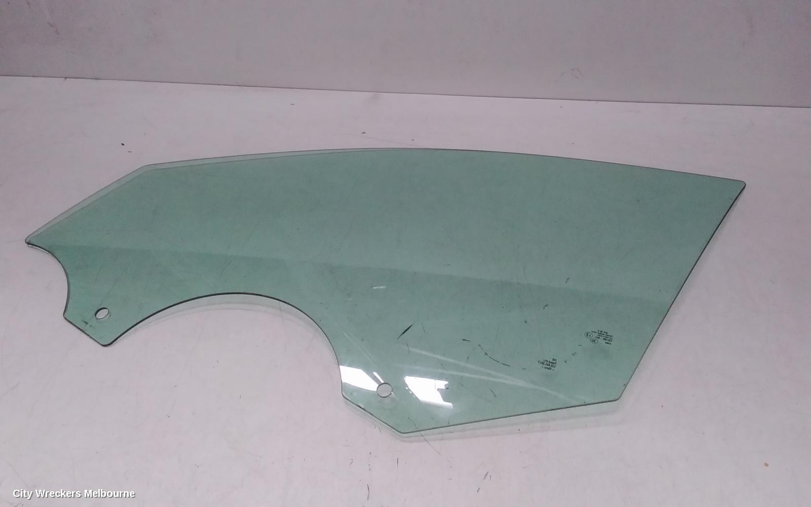 SKODA RAPID LEFT FRONT DOOR WINDOW, NH, 05/2014 - 12/2020