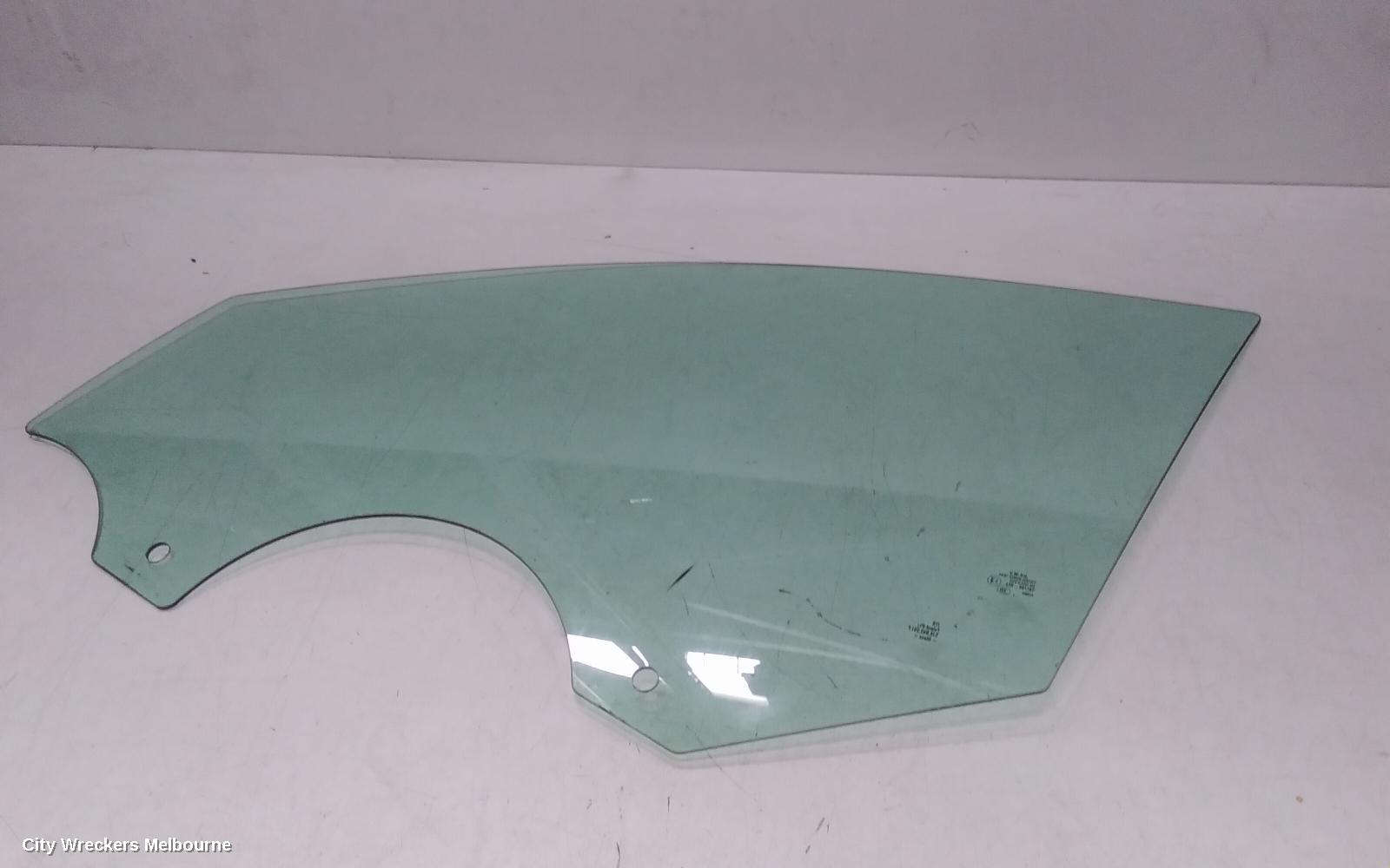 SKODA RAPID LEFT FRONT DOOR WINDOW, NH, 05/2014 - 12/2020