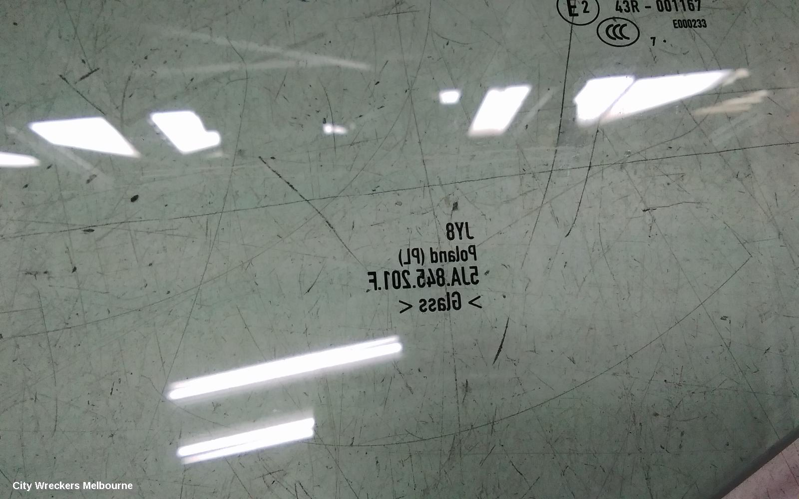 SKODA RAPID LEFT FRONT DOOR WINDOW, NH, 05/2014 - 12/2020