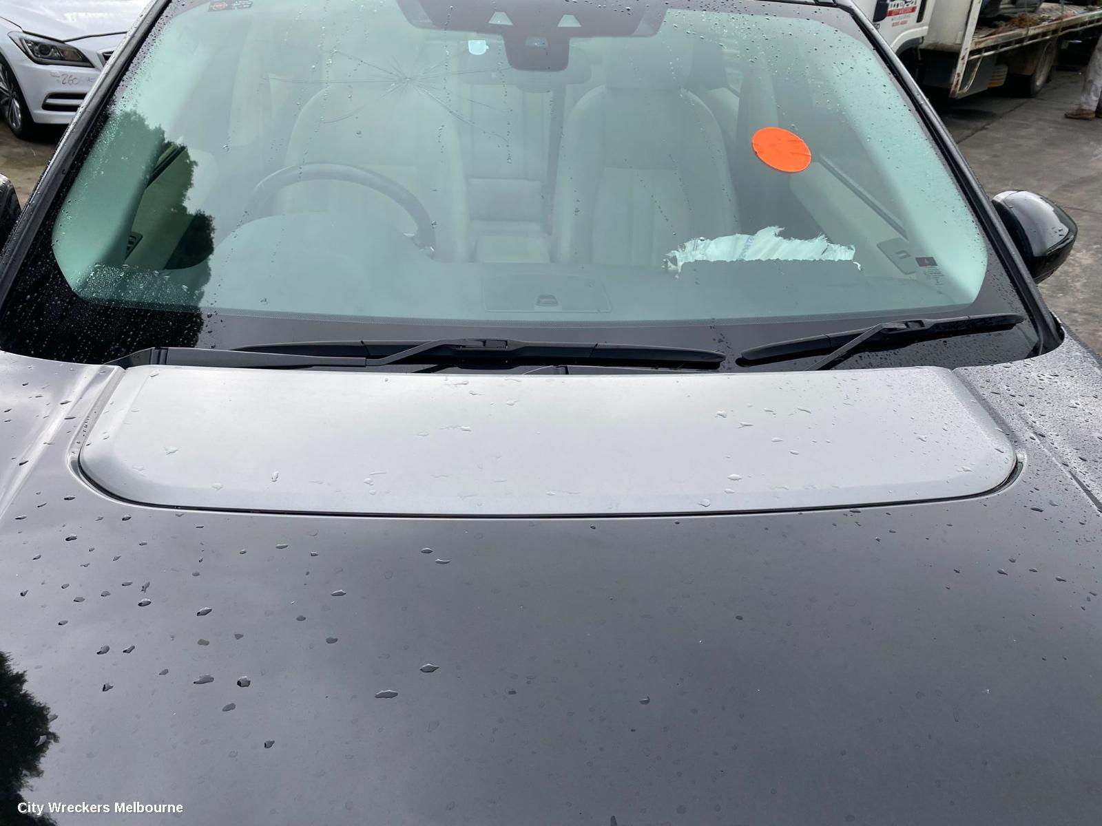 LAND ROVER DISCOVERY SPORT DOOR HANDLE, RH FRONT, OUTER, COLOUR CODED, NON CHROME INSERT TYPE, L550, 01/2015 - 06/2019