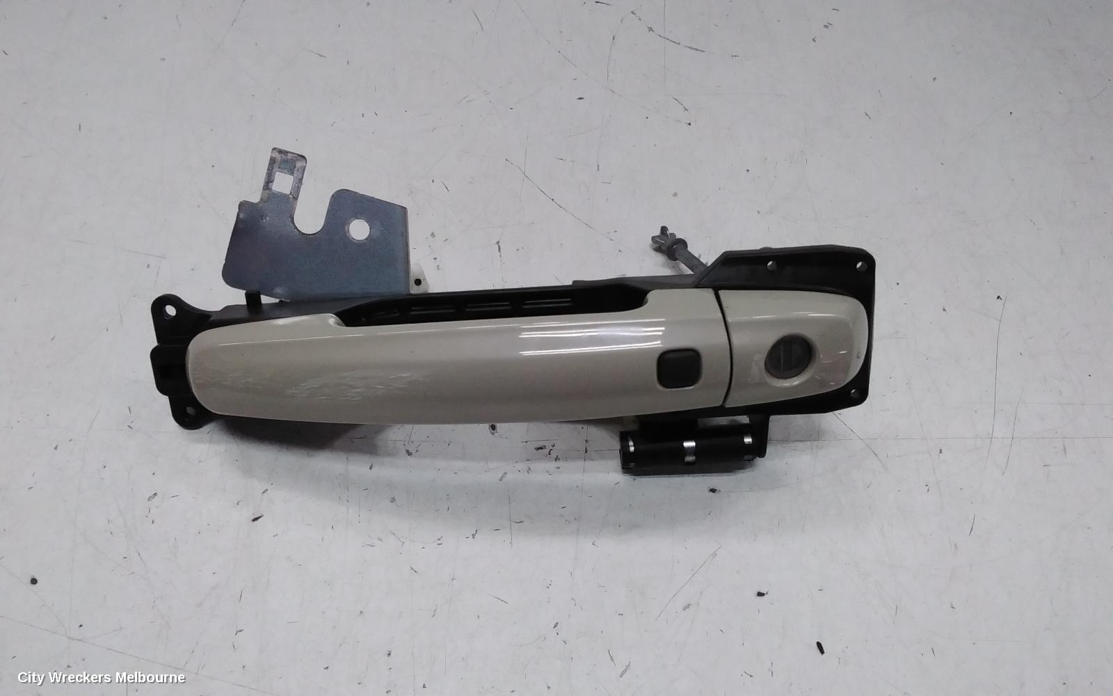 SUZUKI VITARA DOOR HANDLE, RH FRONT, OUTER, VITARA, LY (VIN TSM), 06/2015 ONWARDS