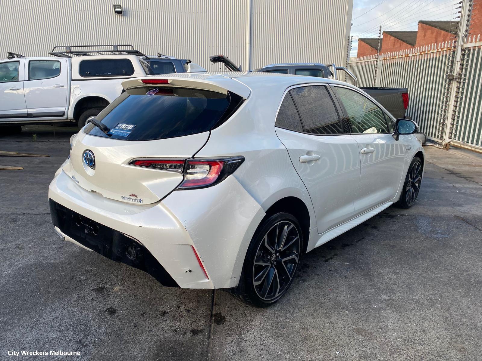 TOYOTA COROLLA DOOR HANDLE, E210, RH FRONT, INNER, 07/2018 ONWARDS