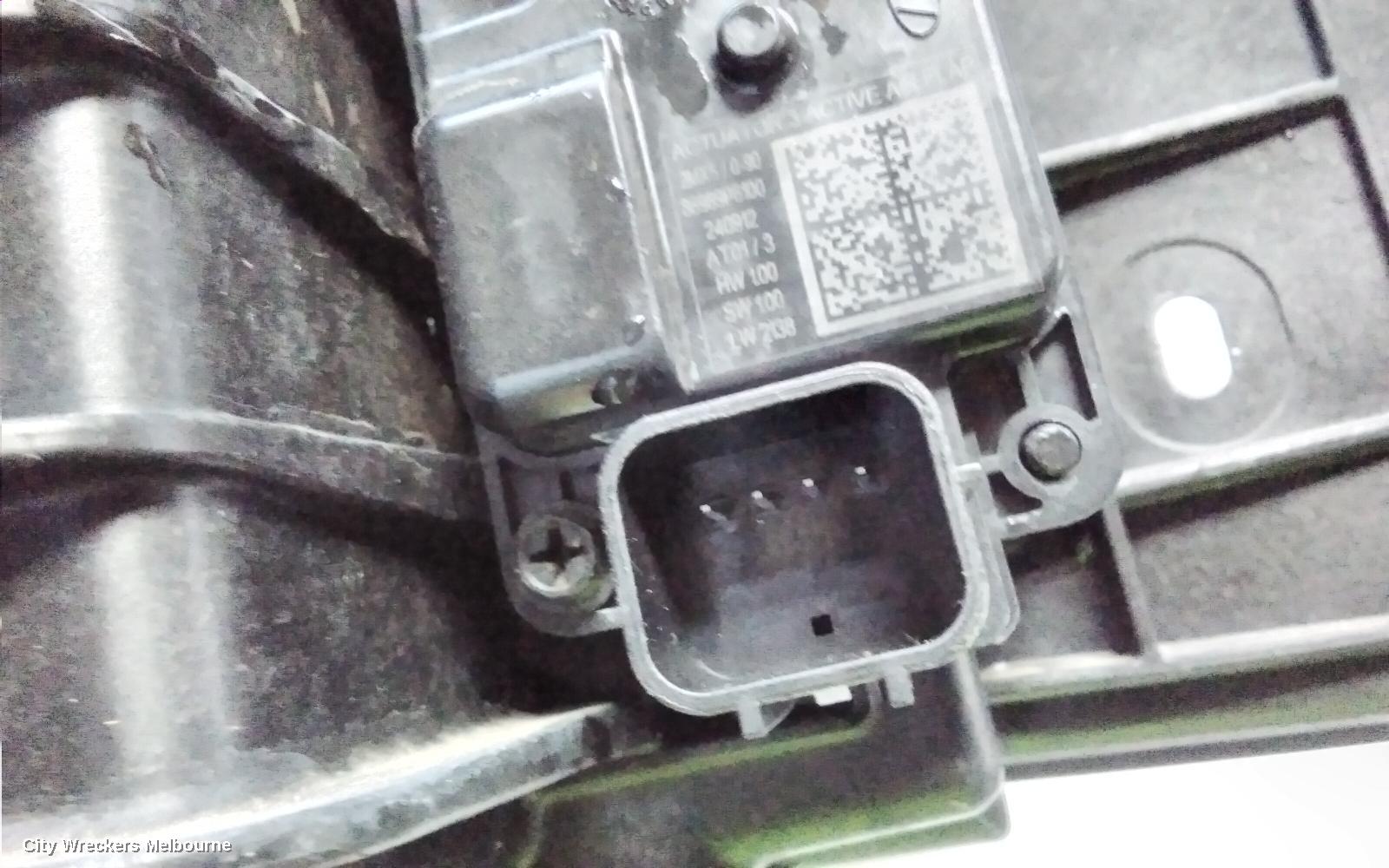 HYUNDAI SANTA FE GRILLE, MX5, ACTIVE GRILLE SHUTTER, 11/2023 ONWARDS