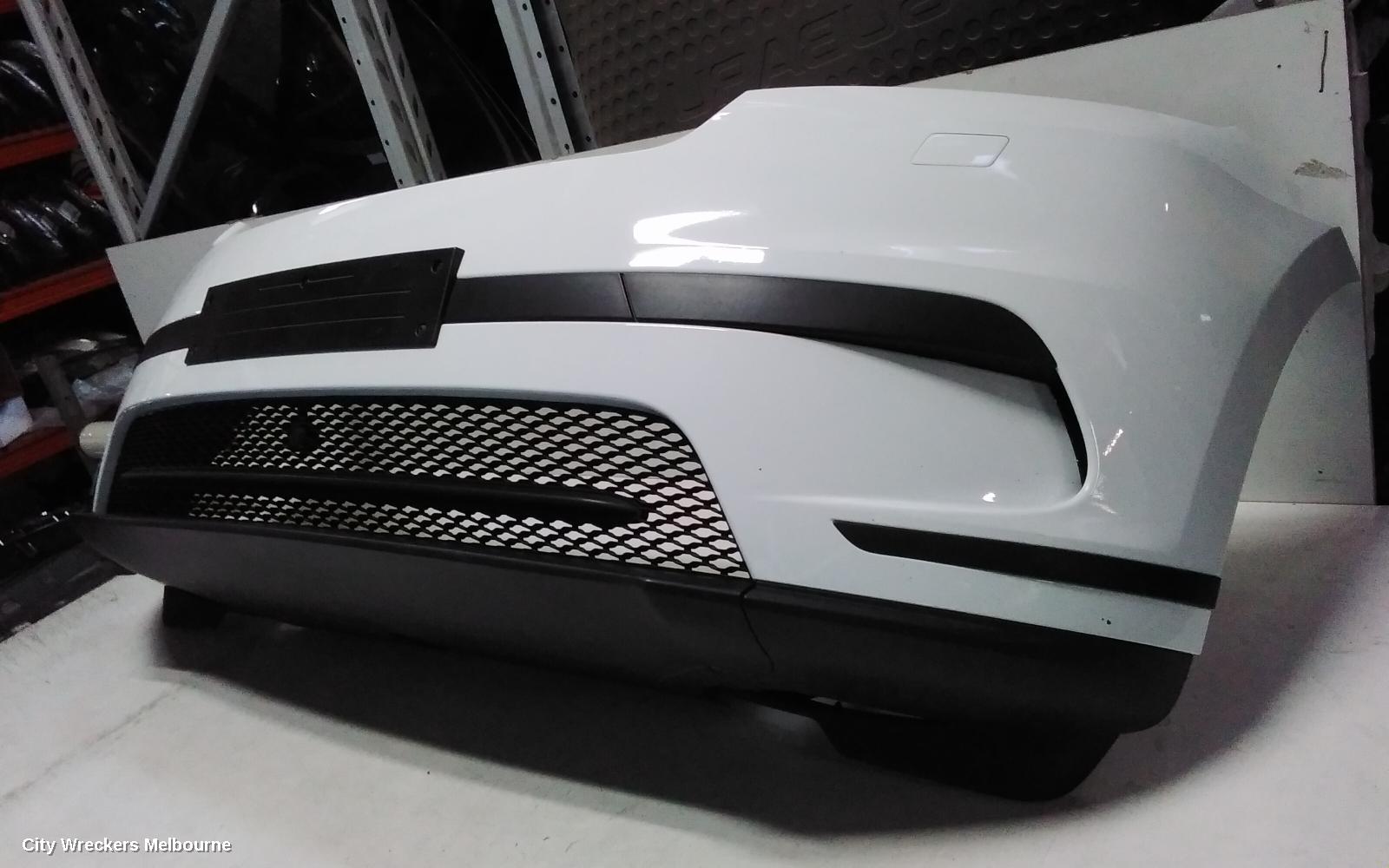 LAND ROVER RANGEROVER VELAR FRONT BUMPER, L560, 05/2017 ONWARDS