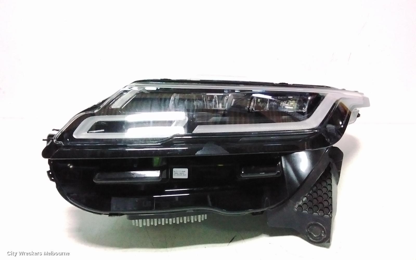 LAND ROVER RANGEROVER VELAR LEFT HEADLAMP, L560, W/ LED TYPE, W/ DATYTIME RUNNING LAMP, 05/2017 - 12/2019
