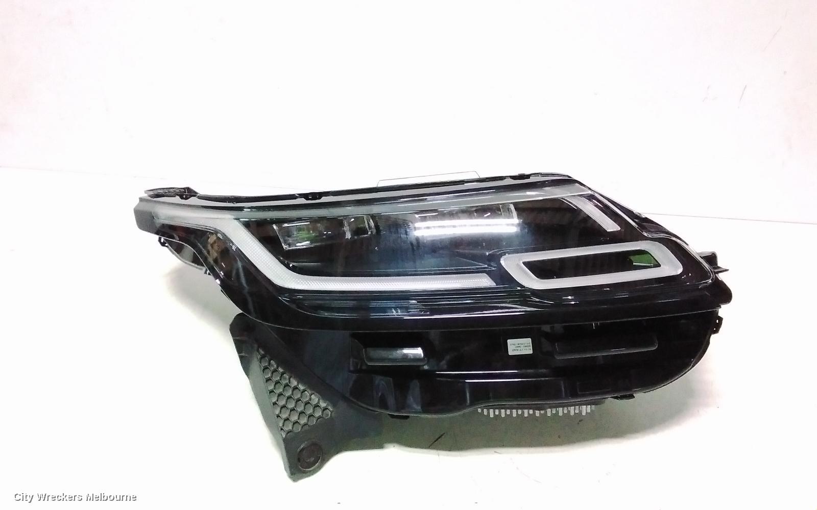 LAND ROVER RANGEROVER VELAR RIGHT HEADLAMP, L560, W/ LED TYPE, W/ DATYTIME RUNNING LAMP, 05/2017 - 12/2019