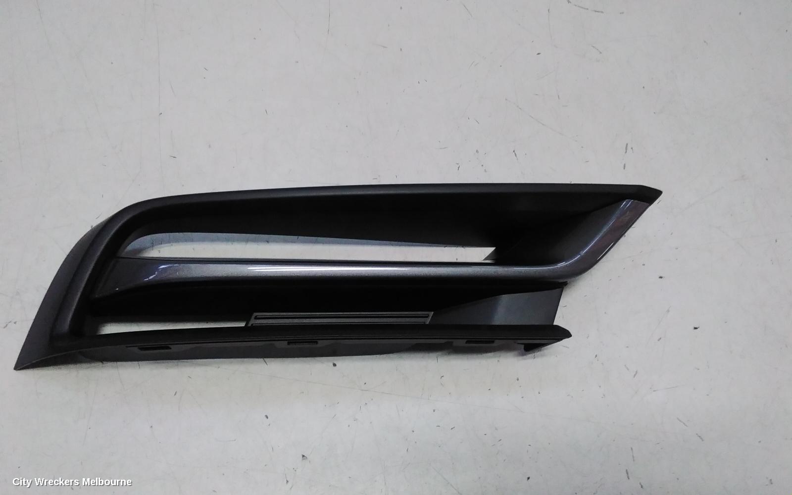 HONDA HRV RIGHT INDICATOR/FOG/SIDE, BUMPER FOGLAMP SURROUND, RV, 12/2021 ONWARDS