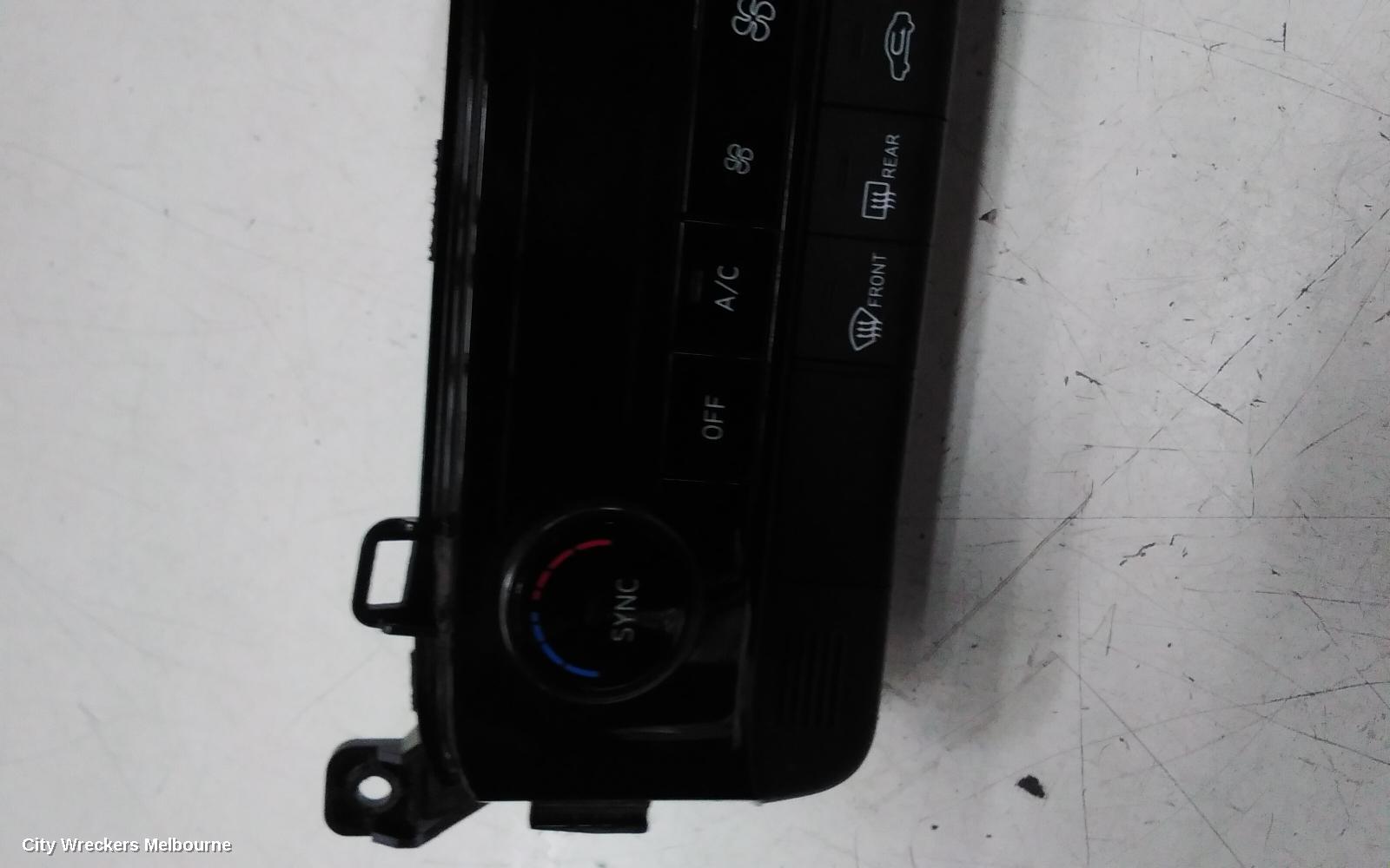 HYUNDAI I30 HEATER/AC CONTROLS, CN7, SEDAN, W/ CLIMATE CONTROL, NON HEATED SEATS TYPE, 10/2020 ONWARDS