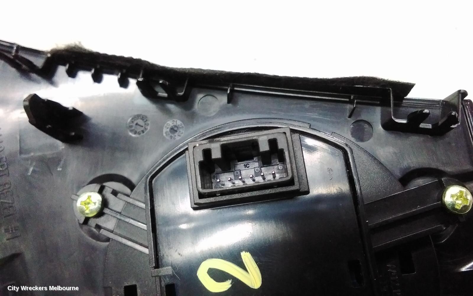 HYUNDAI I30, CN7, SEDAN, SWITCH PANEL (DRIVE MODE, PARK CAMERA & PARK ASSIST), 10/2020 ONWARDS