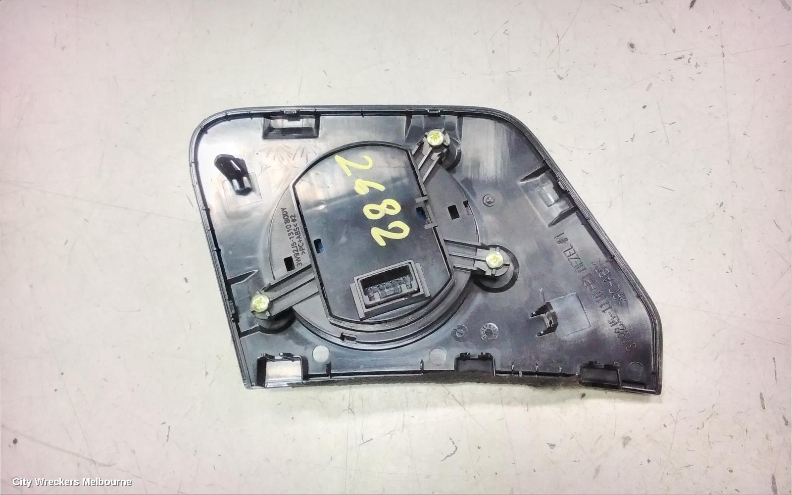 HYUNDAI I30, CN7, SEDAN, SWITCH PANEL (DRIVE MODE, PARK CAMERA & PARK ASSIST), 10/2020 ONWARDS