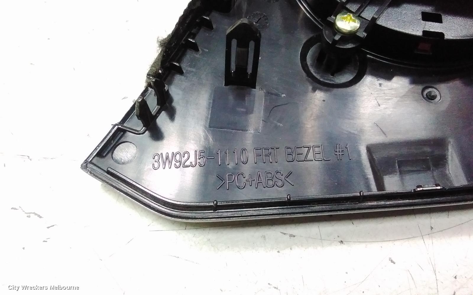 HYUNDAI I30, CN7, SEDAN, SWITCH PANEL (DRIVE MODE, PARK CAMERA & PARK ASSIST), 10/2020 ONWARDS