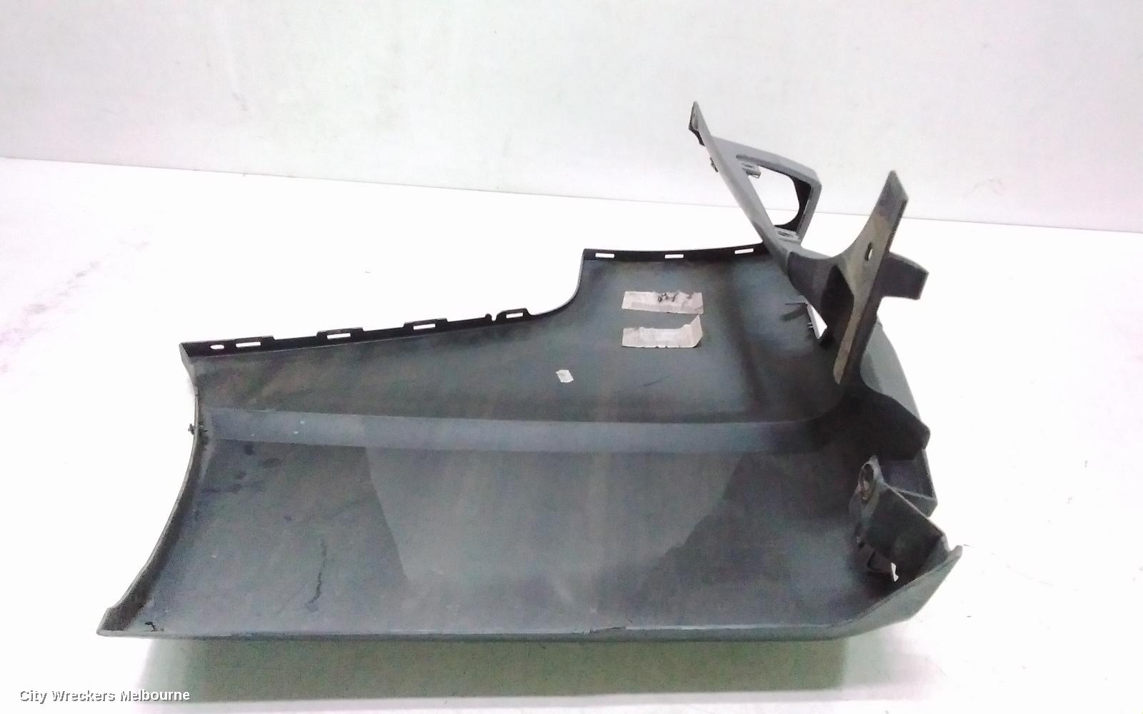 RENAULT TRAFIC REAR BUMPER, BUMPER BAR (RH SIDE), COLOUR CODED, X82, 01/2015 ONWARDS