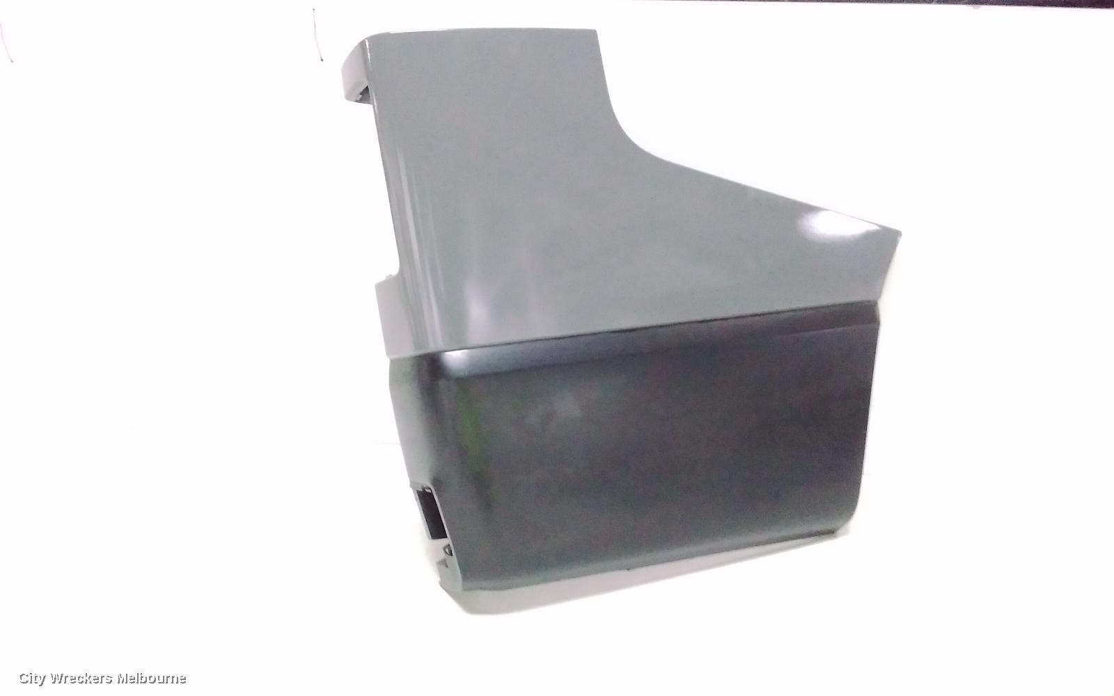 RENAULT TRAFIC REAR BUMPER, BUMPER BAR (RH SIDE), COLOUR CODED, X82, 01/2015 ONWARDS