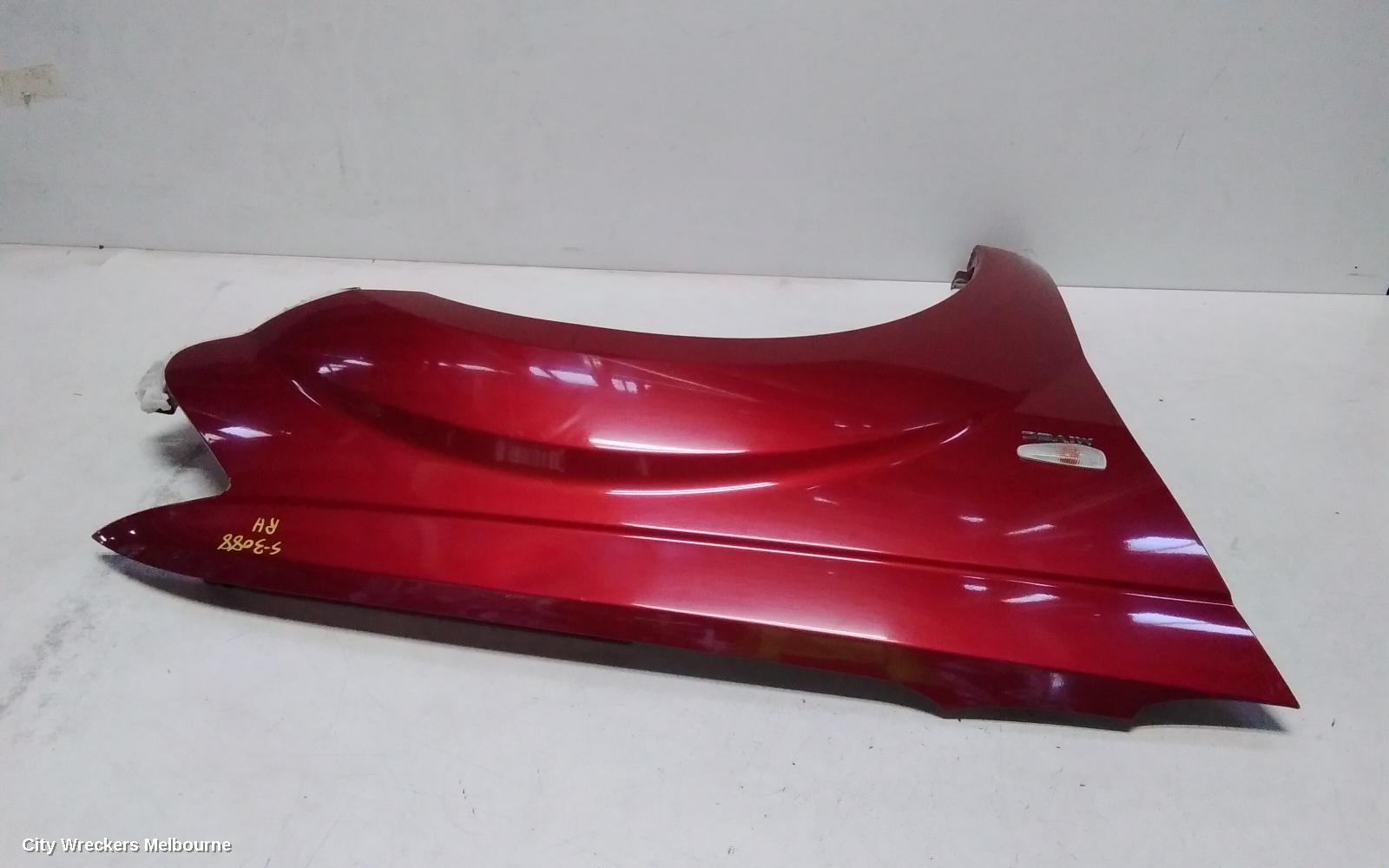 MITSUBISHI OUTLANDER RIGHT GUARD, W/ FLASHER (REPEATER) TYPE, ZG, 11/2006 - 09/2009