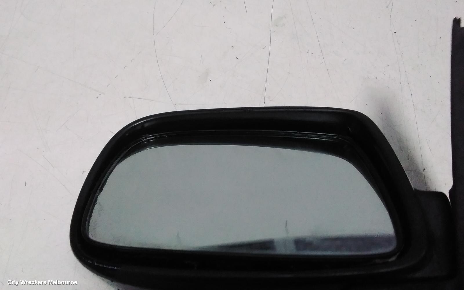 TOYOTA ECHO LEFT DOOR MIRROR, NCP10R, MAN, 10/1999 - 09/2005