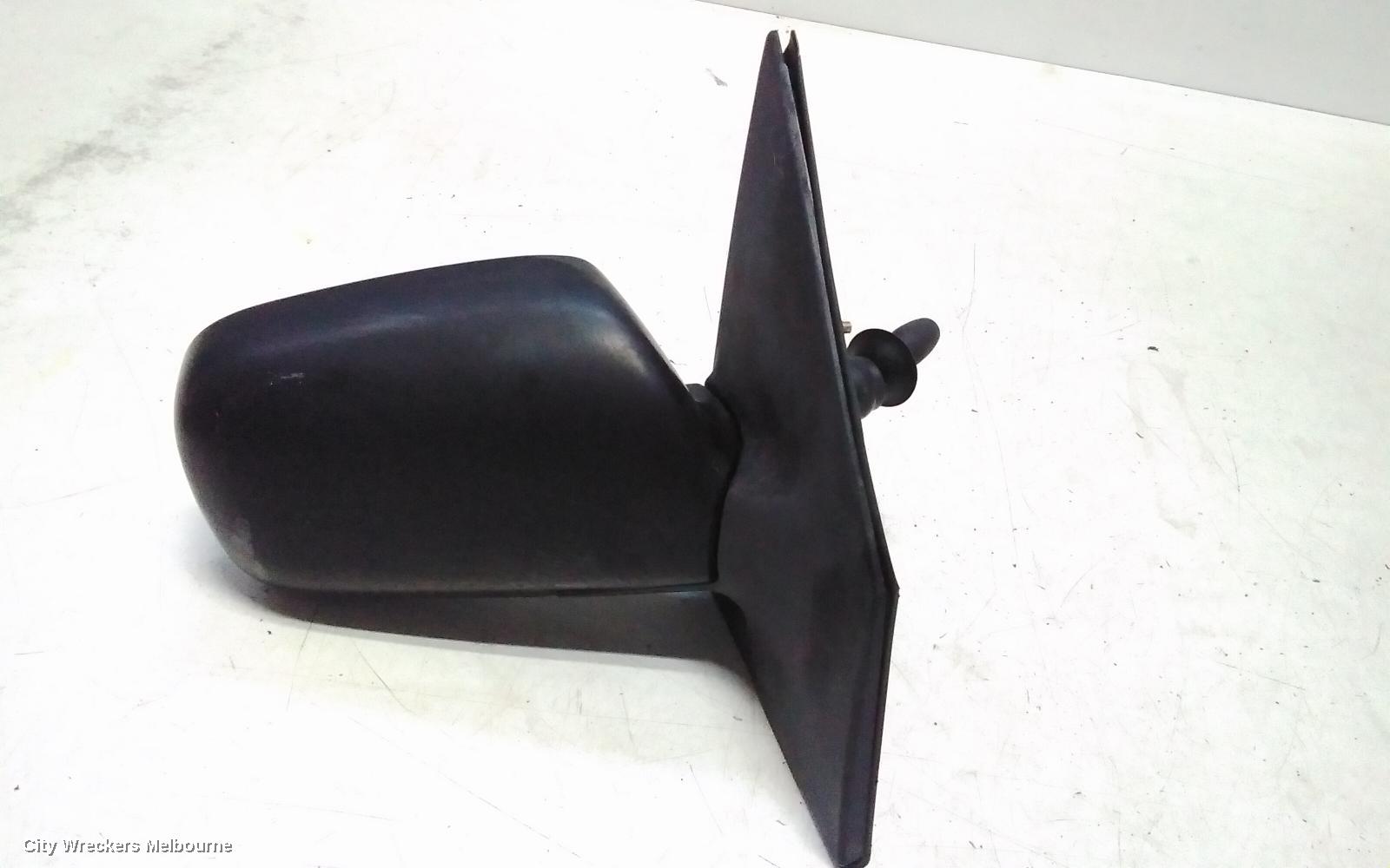 TOYOTA ECHO RIGHT DOOR MIRROR, NCP10R, MAN, 10/1999 - 09/2005