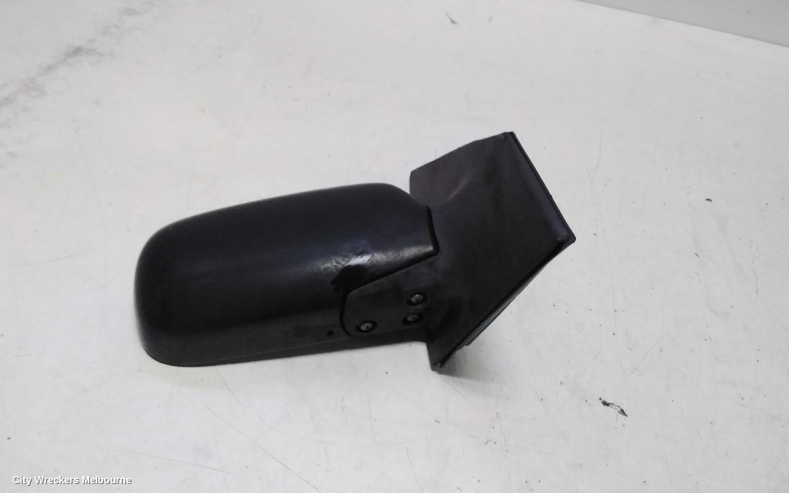 TOYOTA ECHO RIGHT DOOR MIRROR, NCP10R, MAN, 10/1999 - 09/2005