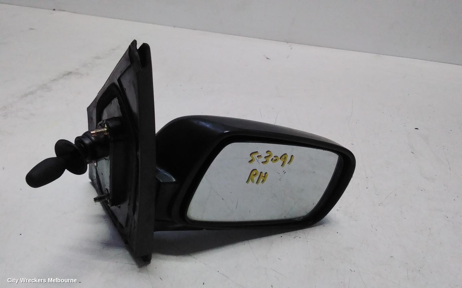 TOYOTA ECHO RIGHT DOOR MIRROR, NCP10R, MAN, 10/1999 - 09/2005
