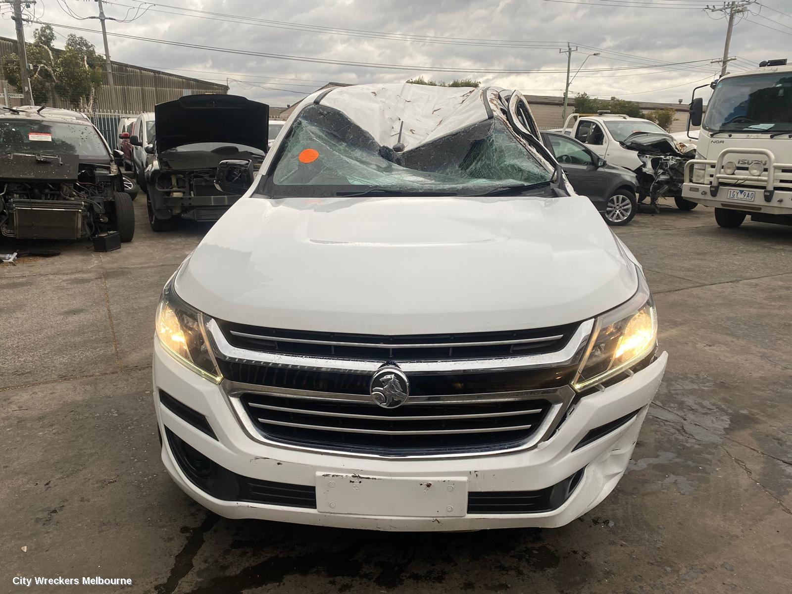 HOLDEN COLORADO OVERFLOW BOTTLE, RG, 06/2012 - 12/2020