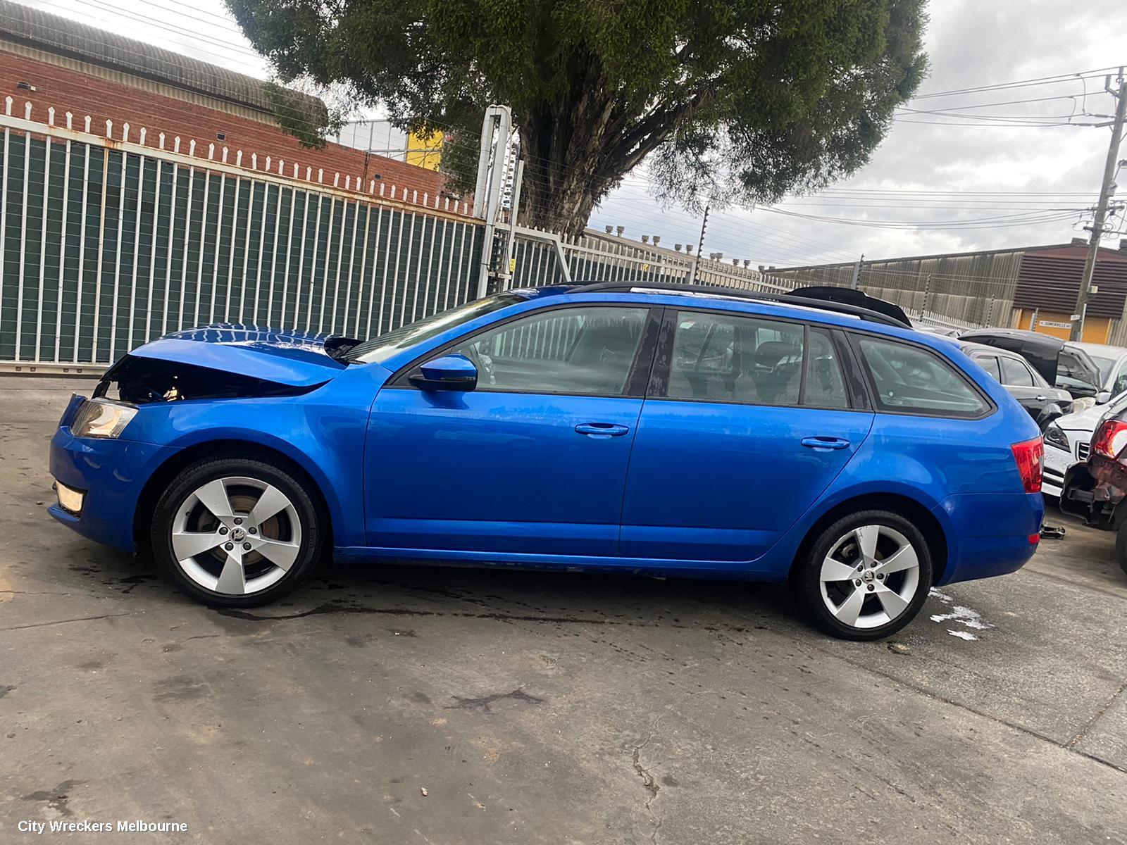 SKODA OCTAVIA LEFT FRONT WINDOW REG/MOTOR, NE, 09/2013 - 09/2020