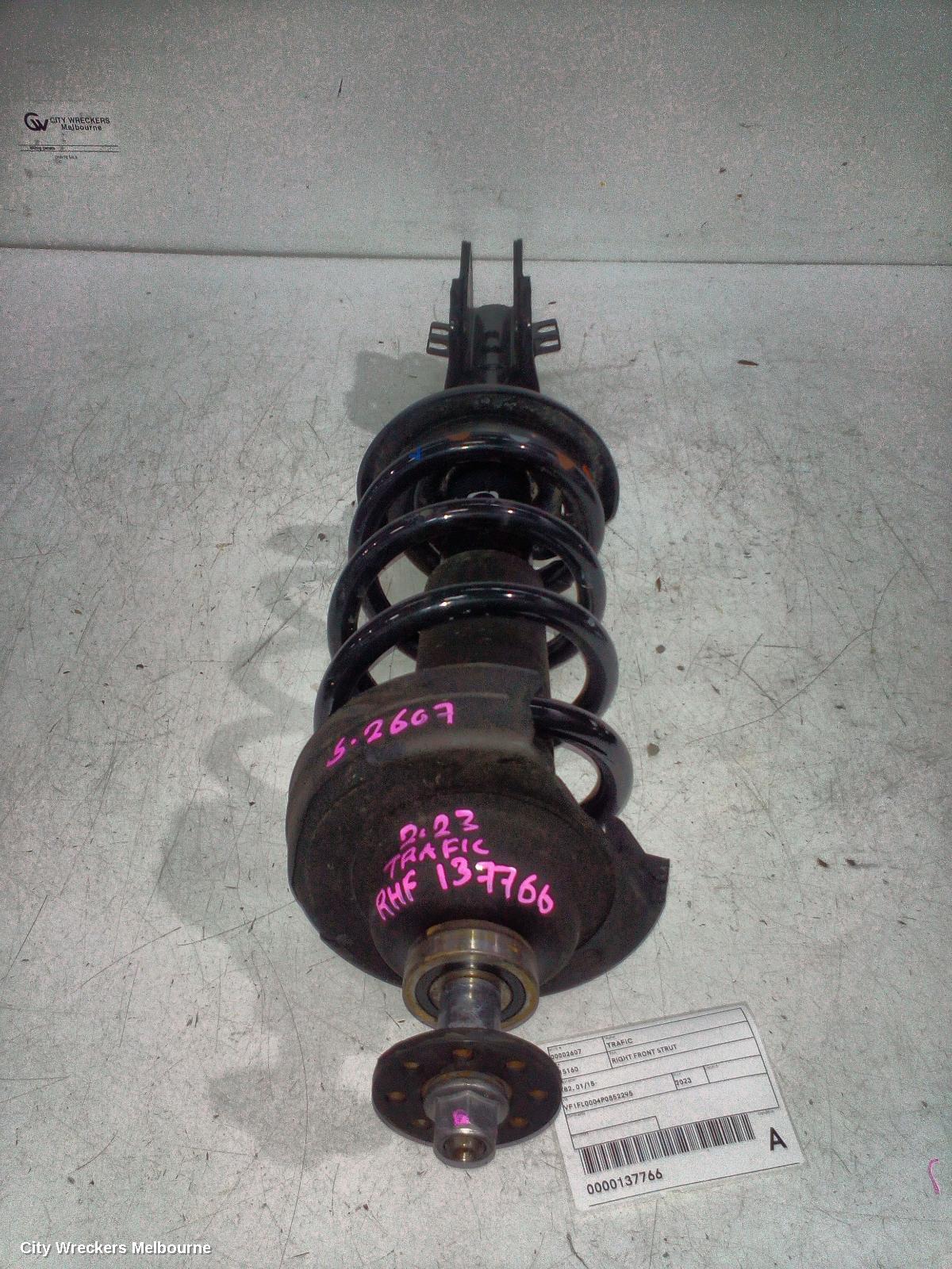 RENAULT TRAFIC RIGHT FRONT STRUT, X82, 01/2015 ONWARDS