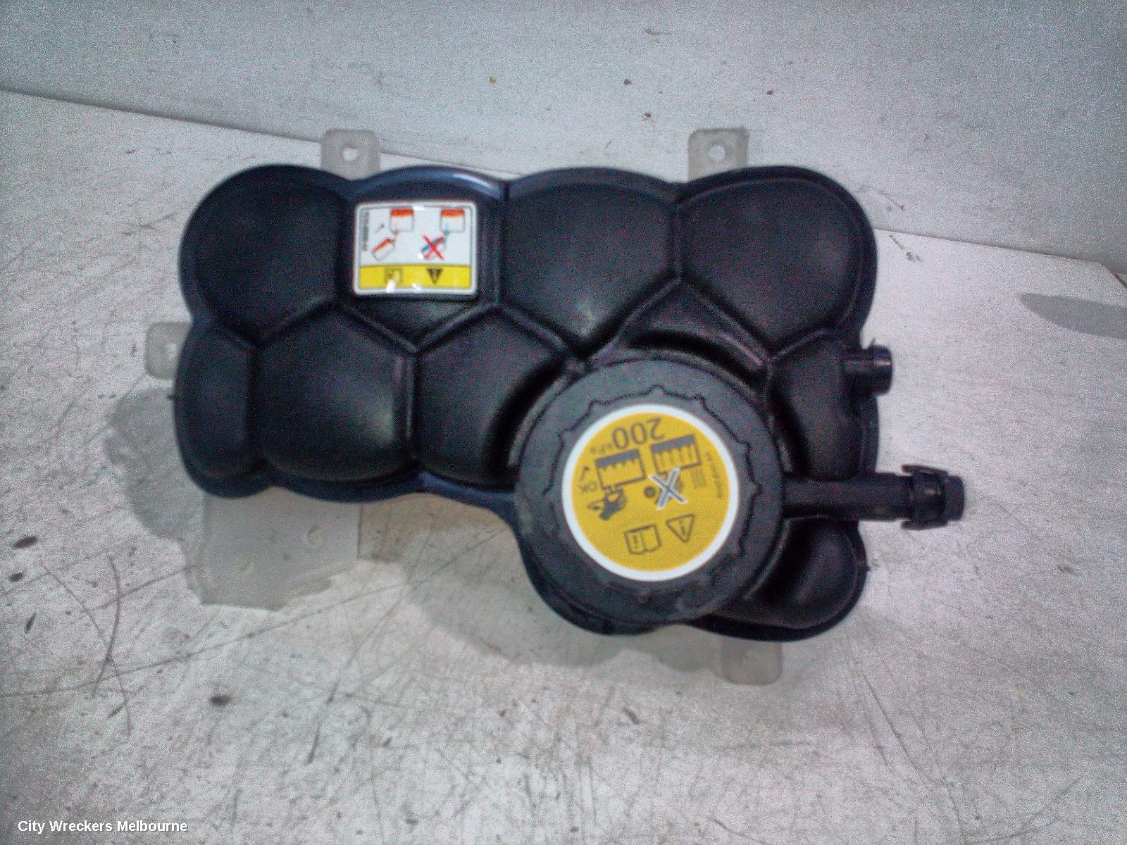 LAND ROVER RANGEROVER VELAR OVERFLOW BOTTLE, L560, 05/2017 ONWARDS